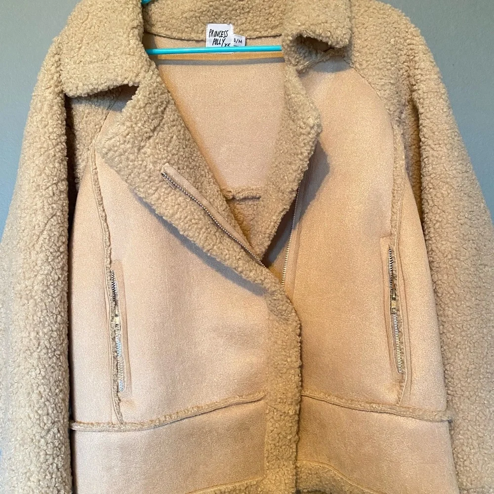 Princess Polly Jacket - Picture 4 of 6